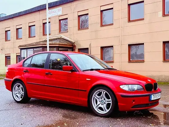 BMW 318I