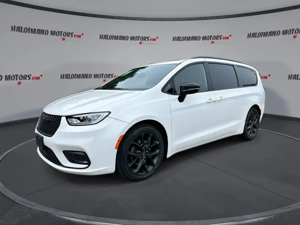 Chrysler Pacifica