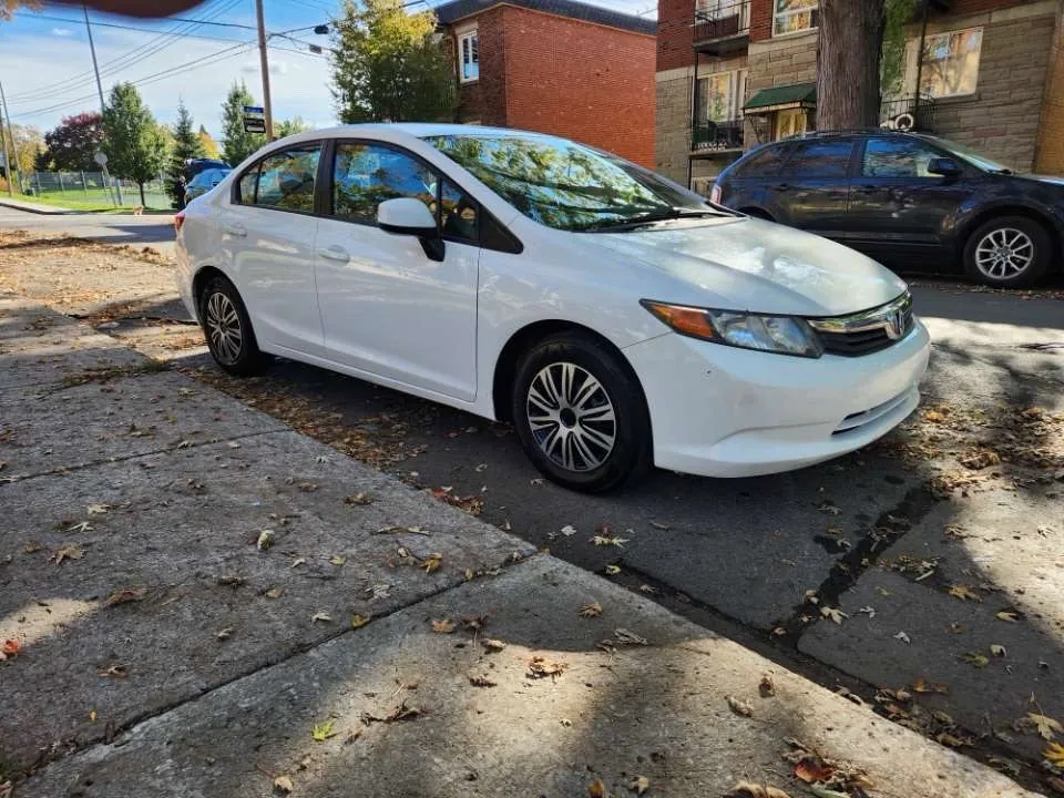 Honda Civic 2012 photo 4