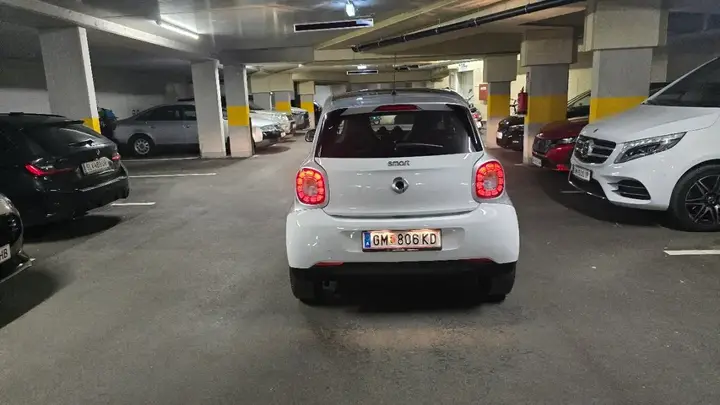 Smart Forfour 2018 photo 3