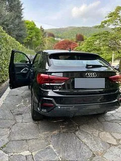 Audi Q3 2022 photo 2