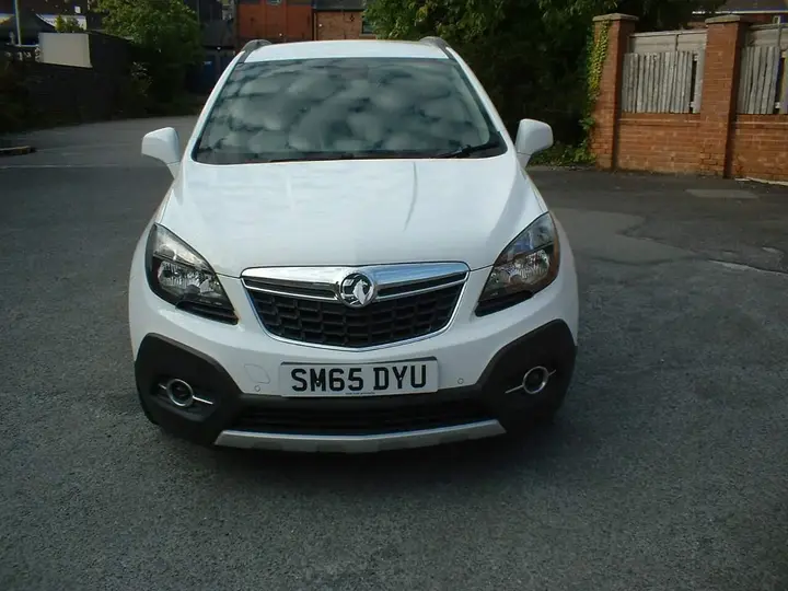 Vauxhall Mokka 2015 photo 2