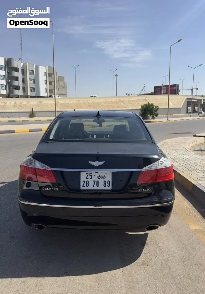 Hyundai Genesis 2010 photo 4