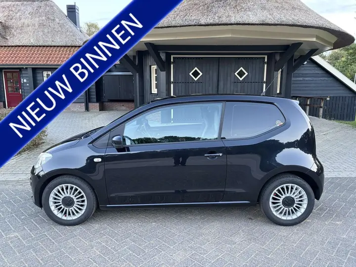 Volkswagen Up
