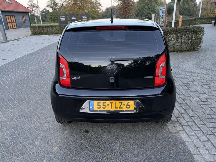 Volkswagen Up 2012 photo 3