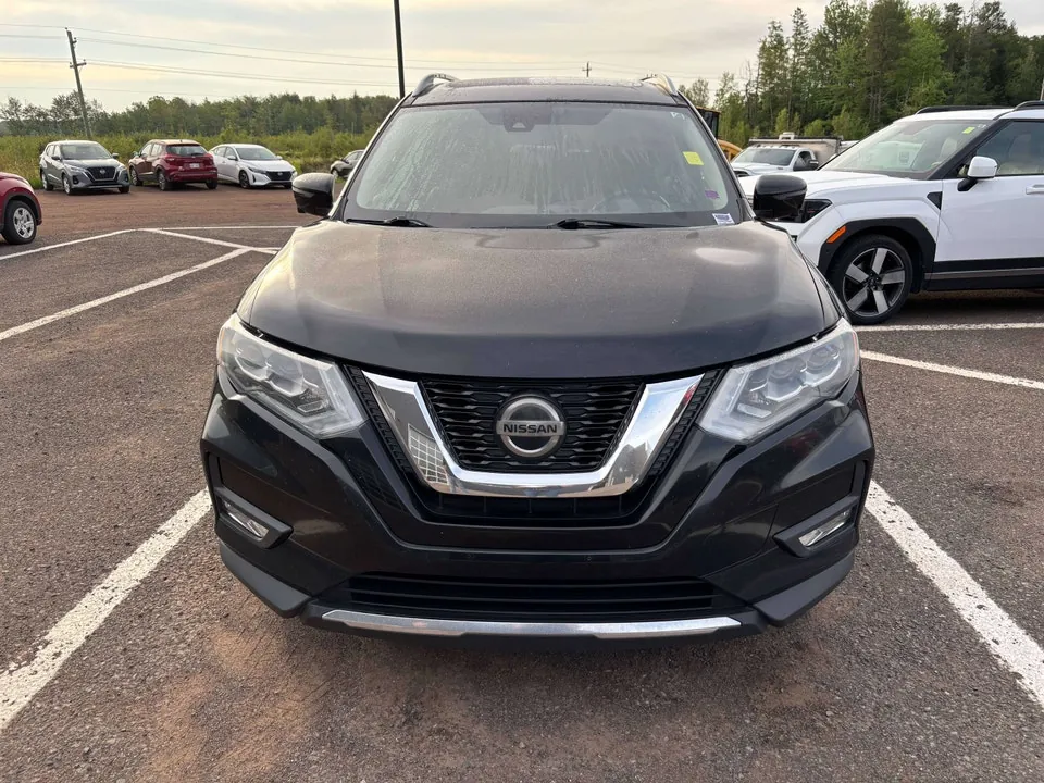 Nissan Rogue 2018 photo 2