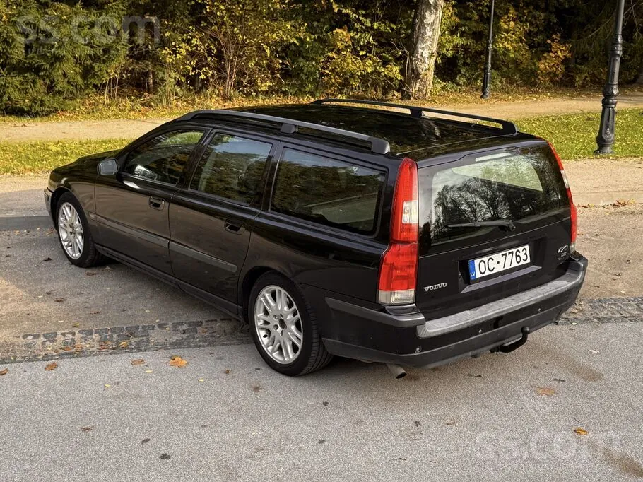 Volvo V70 2004 photo 4