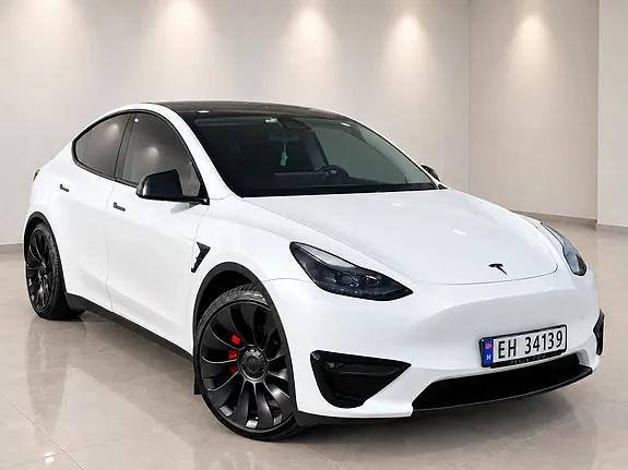 Tesla Model Y 2023 photo 5