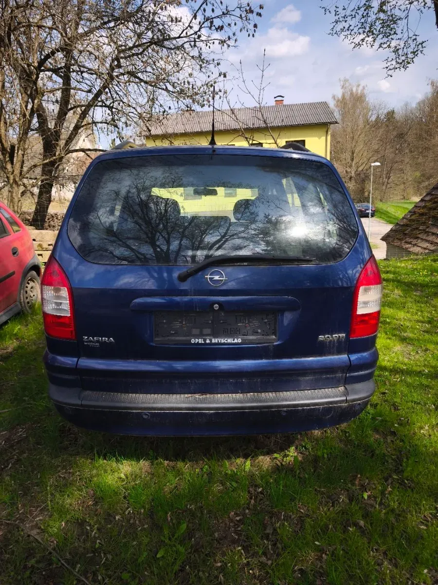 Opel Zafira 2005 photo 3