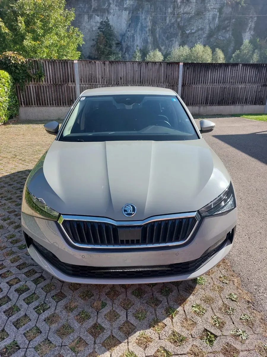 Skoda Scala 2021 photo 2