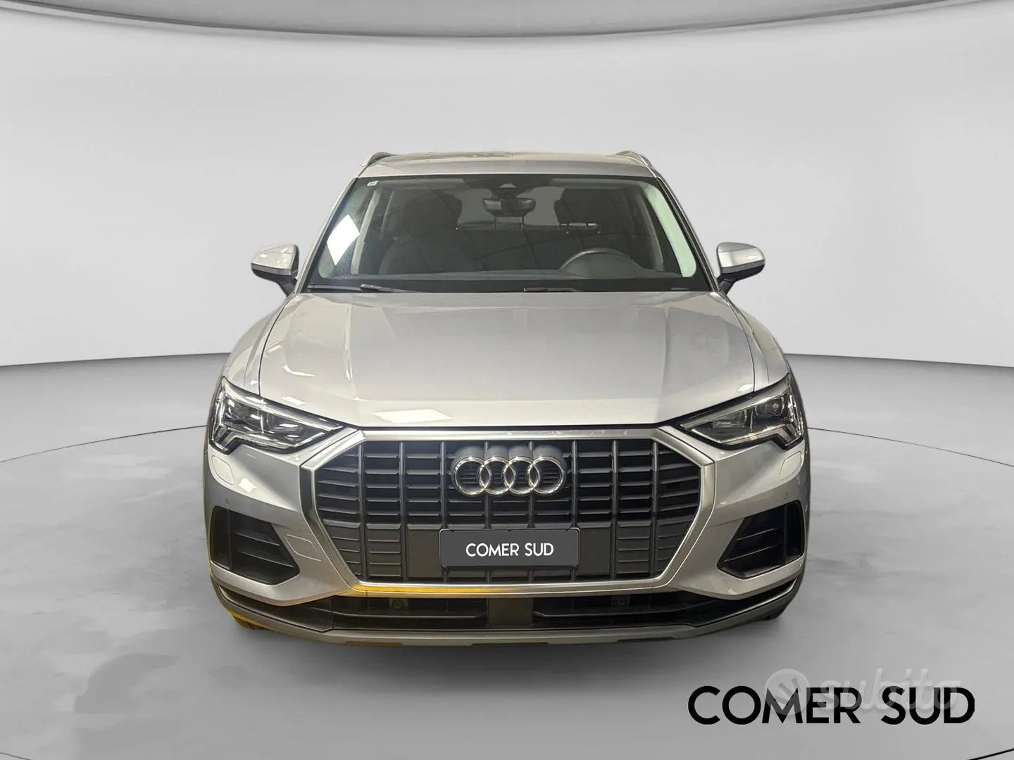 Audi Q3 2022 photo 2