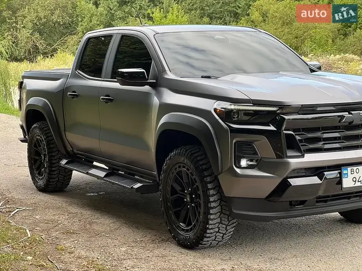Chevrolet Colorado 2023 photo 4