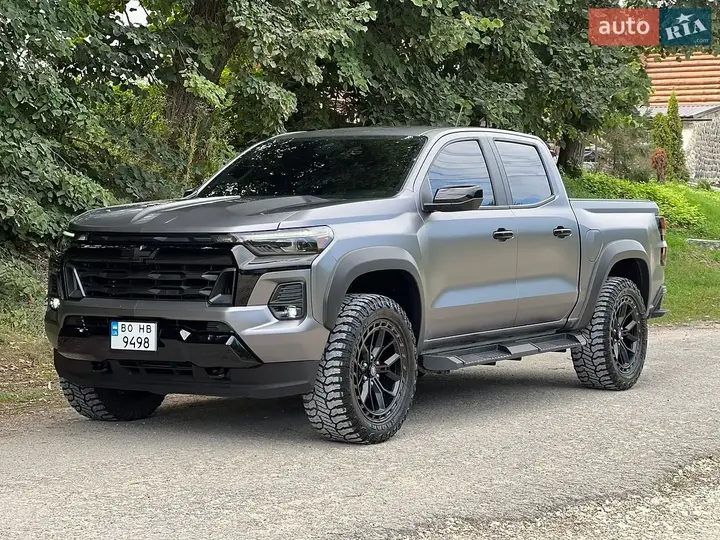 Chevrolet Colorado 2023 photo 2