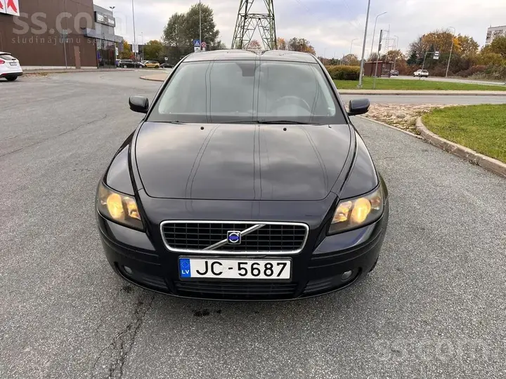 Volvo S40 2005 photo 2