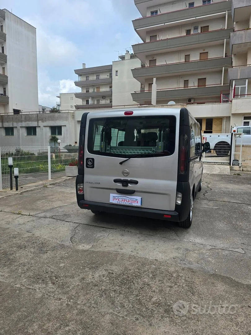 Nissan Primastar 2006 photo 5