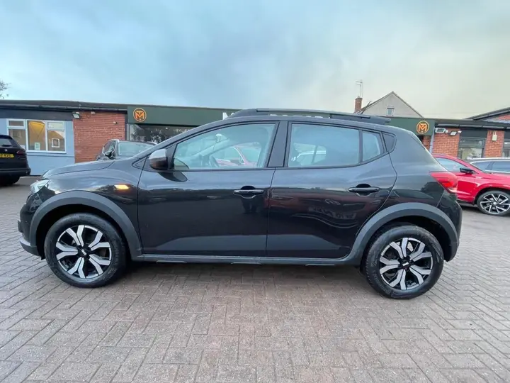 Dacia Sandero Stepway 2023 photo 3