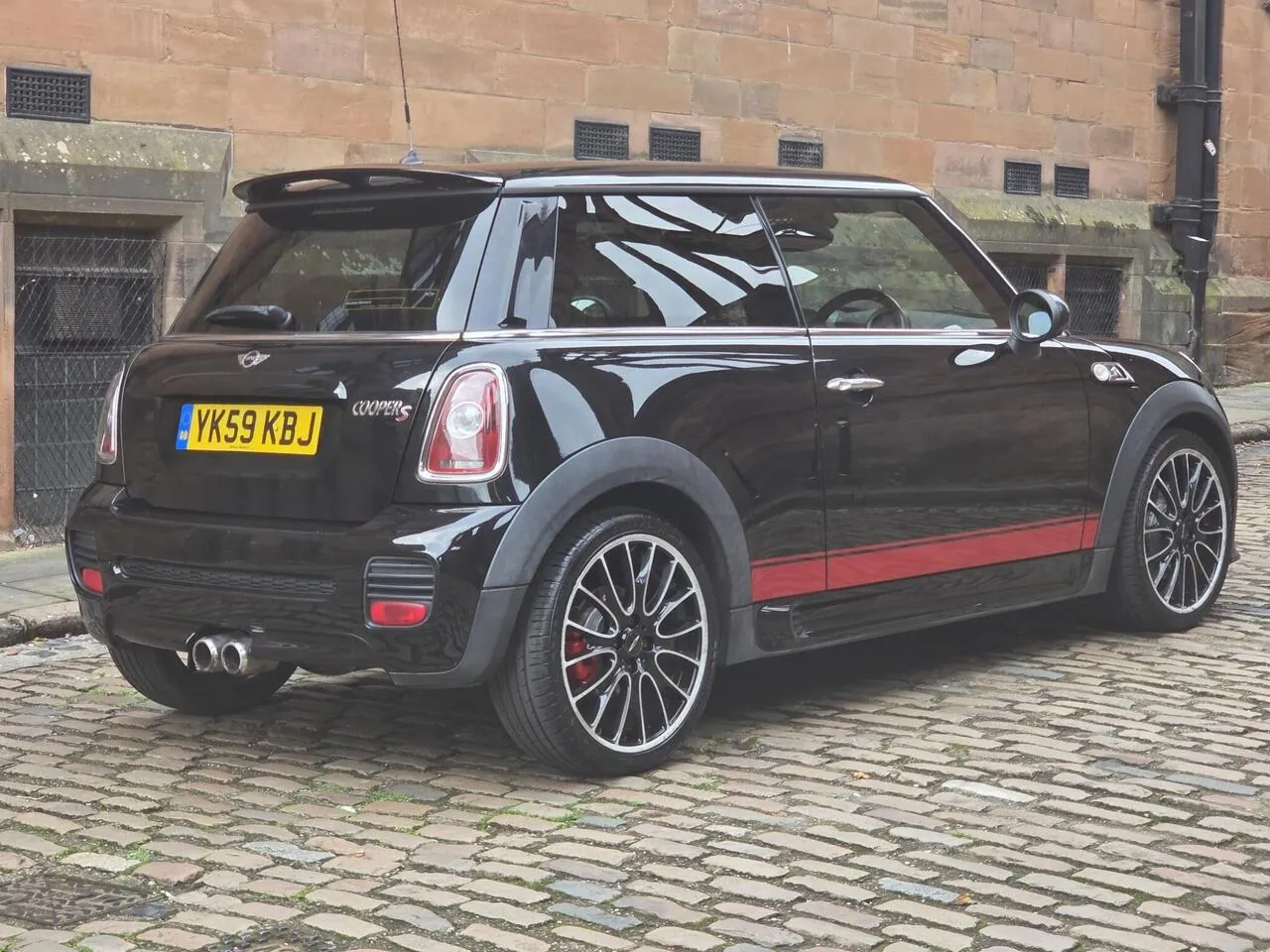 Mini Hatch 2009 photo 4