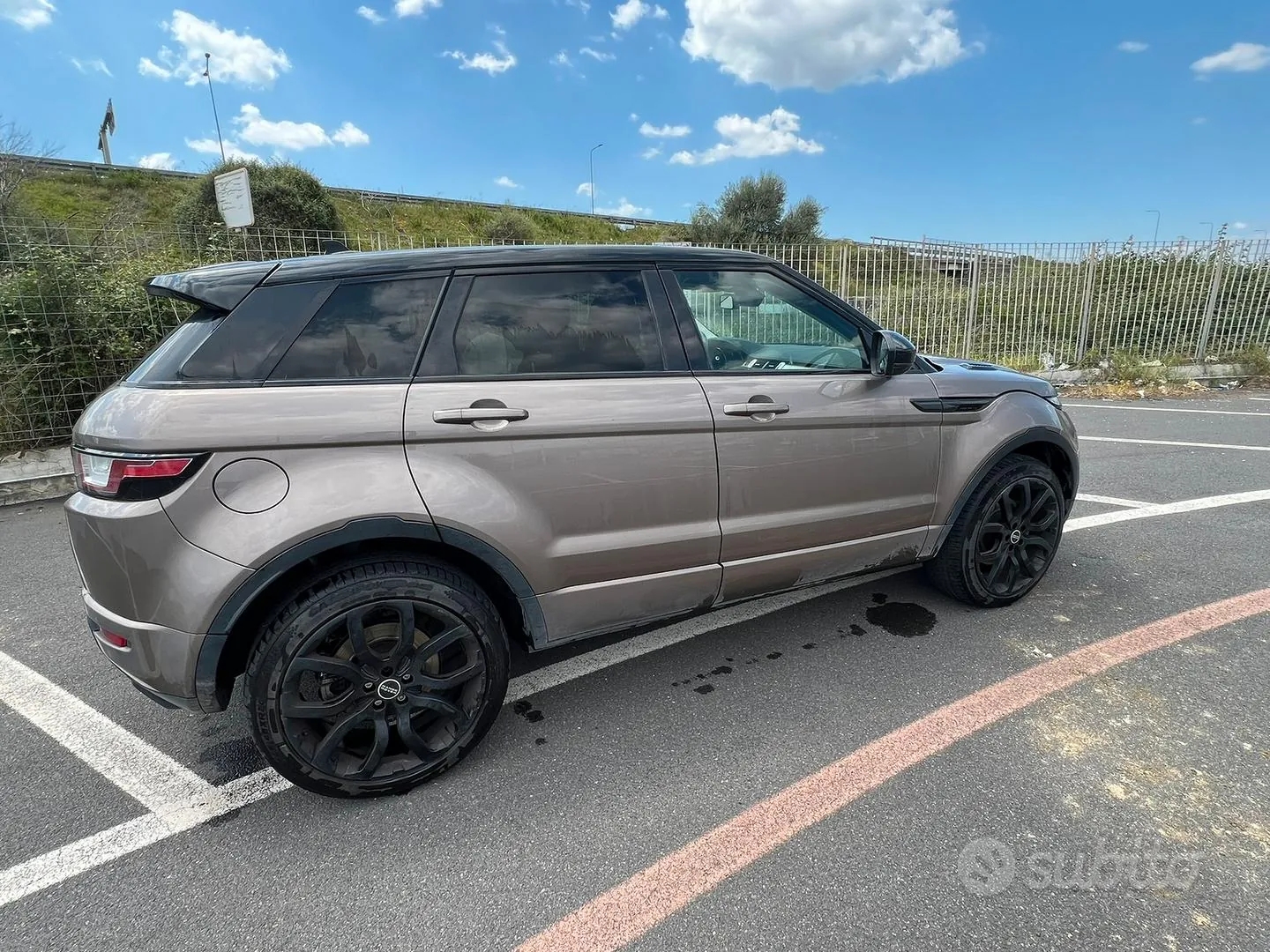 Land Rover Range Rover Evoque 2016 photo 4