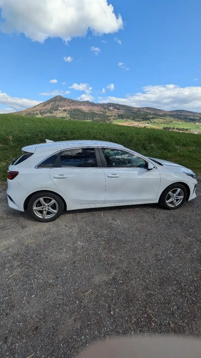 Kia Ceed 2018 photo 3