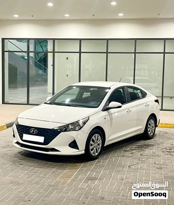 Hyundai Accent 2021 photo 2