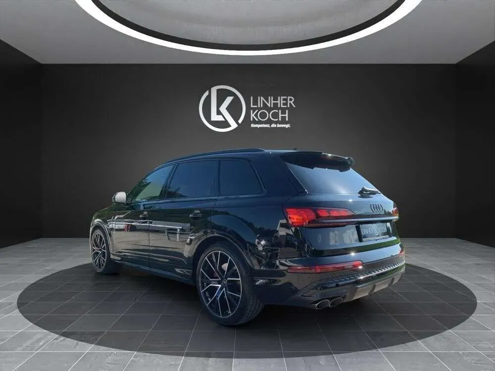 Audi Sq7 Tfsi Quattro 2026 photo 3