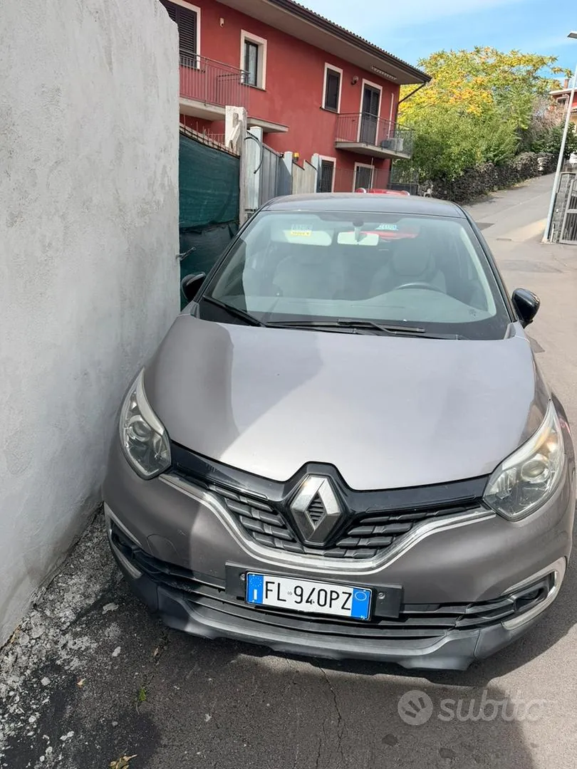 Renault Captur 2017 photo 2
