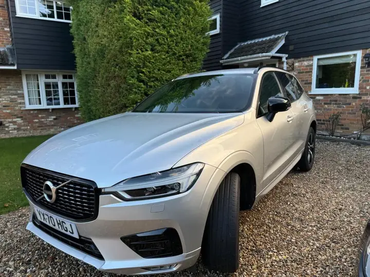 Volvo Xc60 2020 photo 3