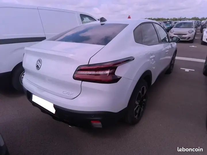 Citroen C4 2025 photo 2