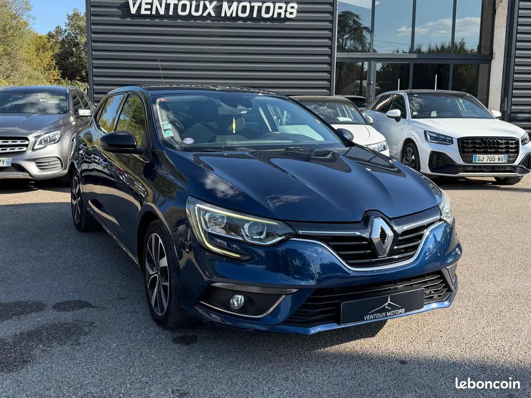 Renault Megane 2018 photo 3
