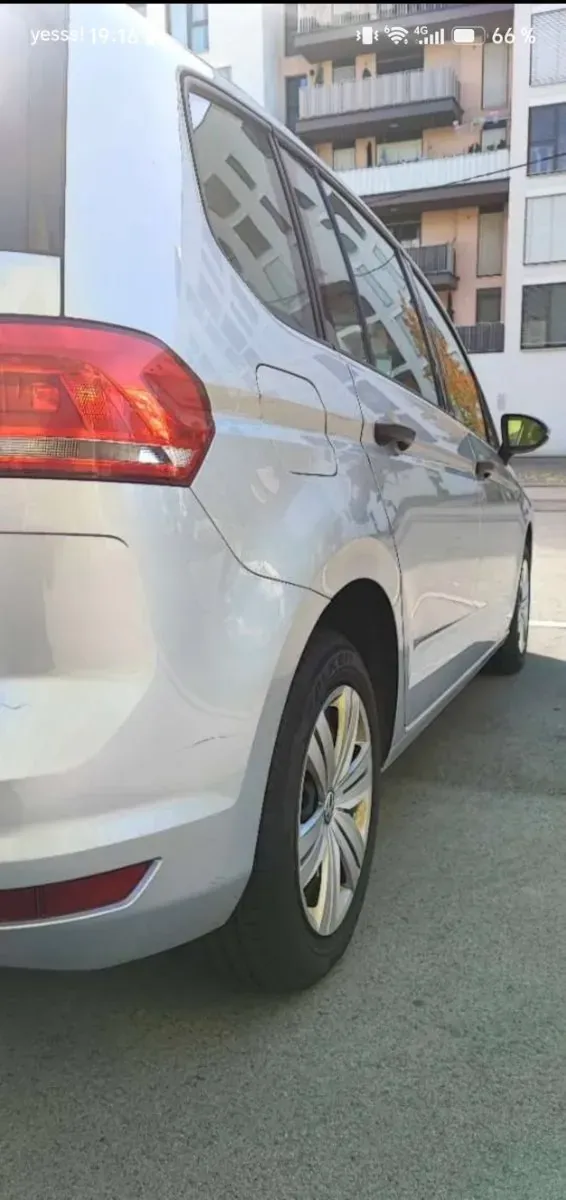 Volkswagen Touran 2016 photo 3