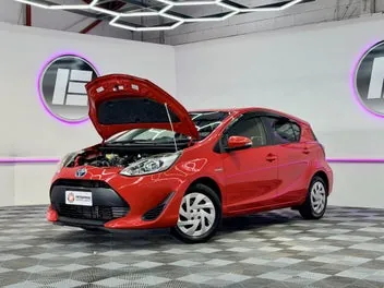 Toyota Aqua 2018 photo 4