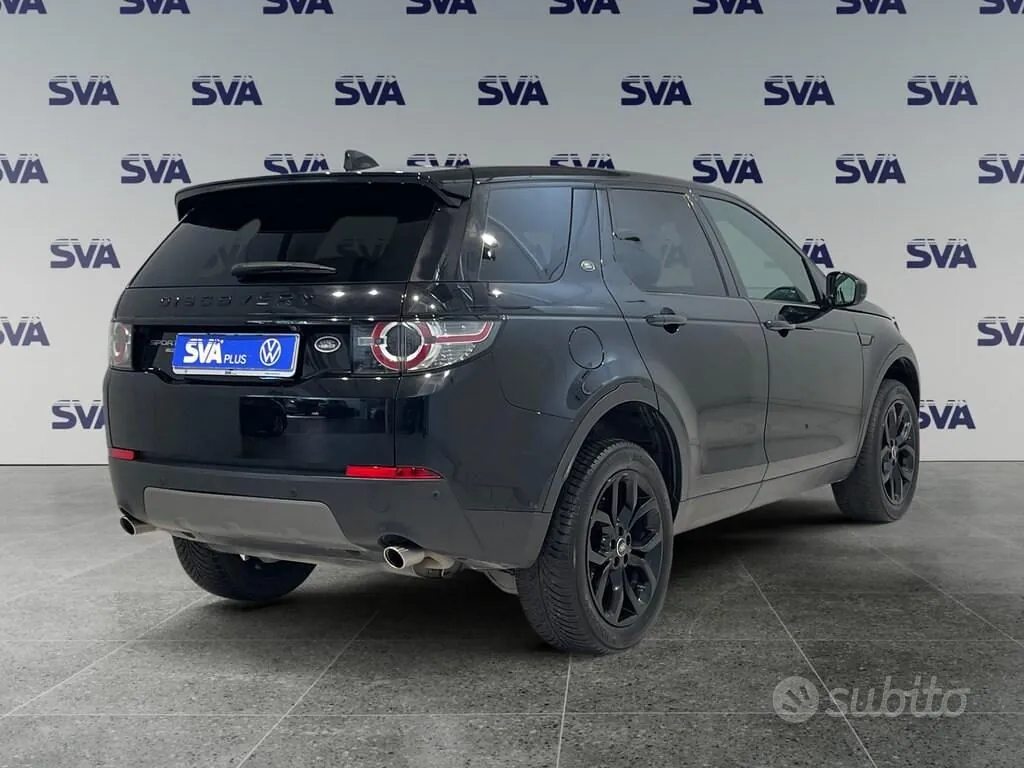 Land Rover Discovery Sport 2018 photo 2