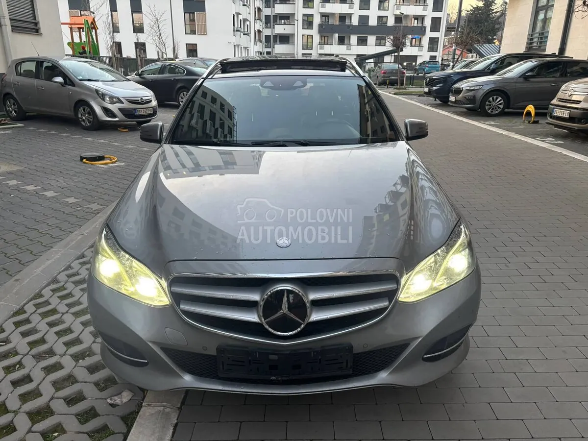 Mercedes-Benz E 300 2014 photo 4