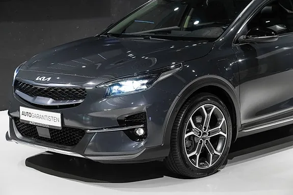 Kia Xceed 2022 photo 2
