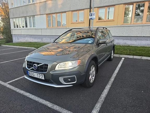 Volvo Xc70 2010 photo 2