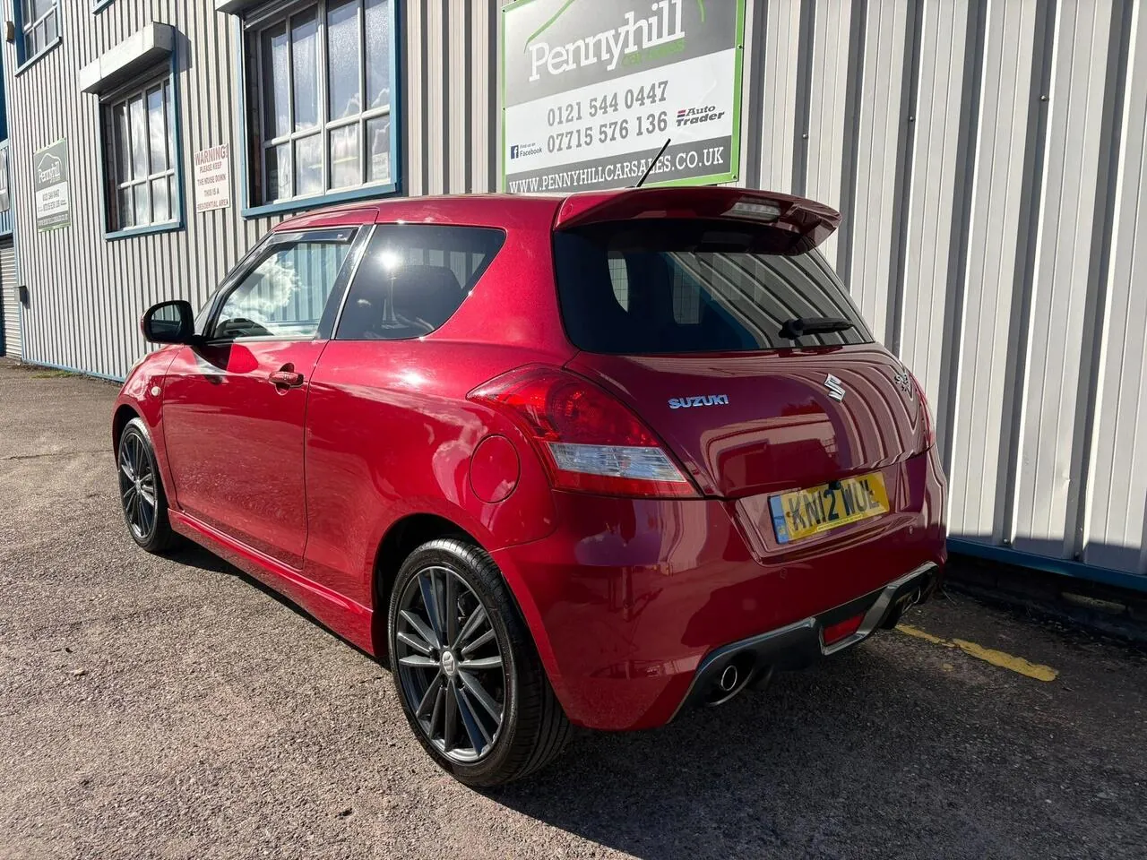 Suzuki Swift 2012 photo 5