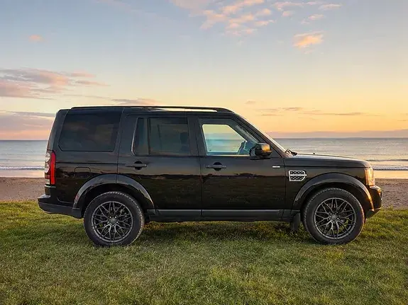 Land Rover Discovery 2011 photo 3