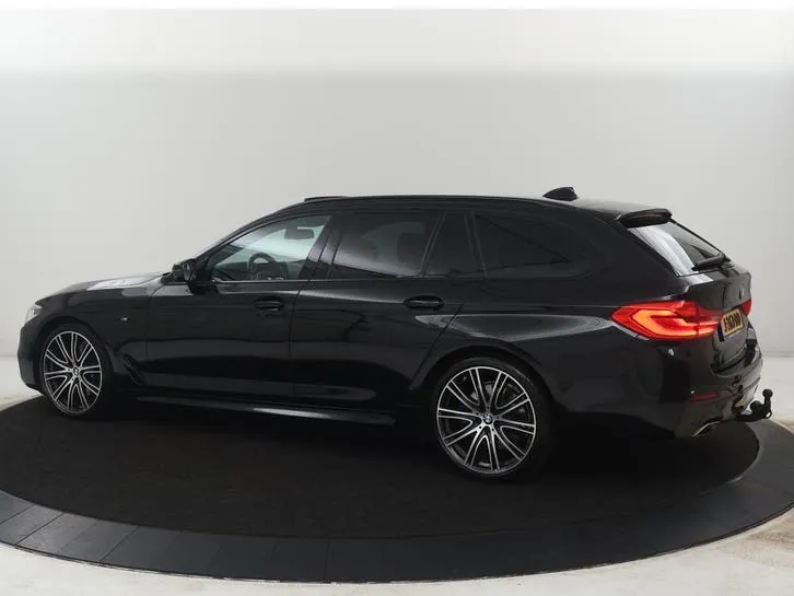 BMW 5-Serie 2020 photo 2
