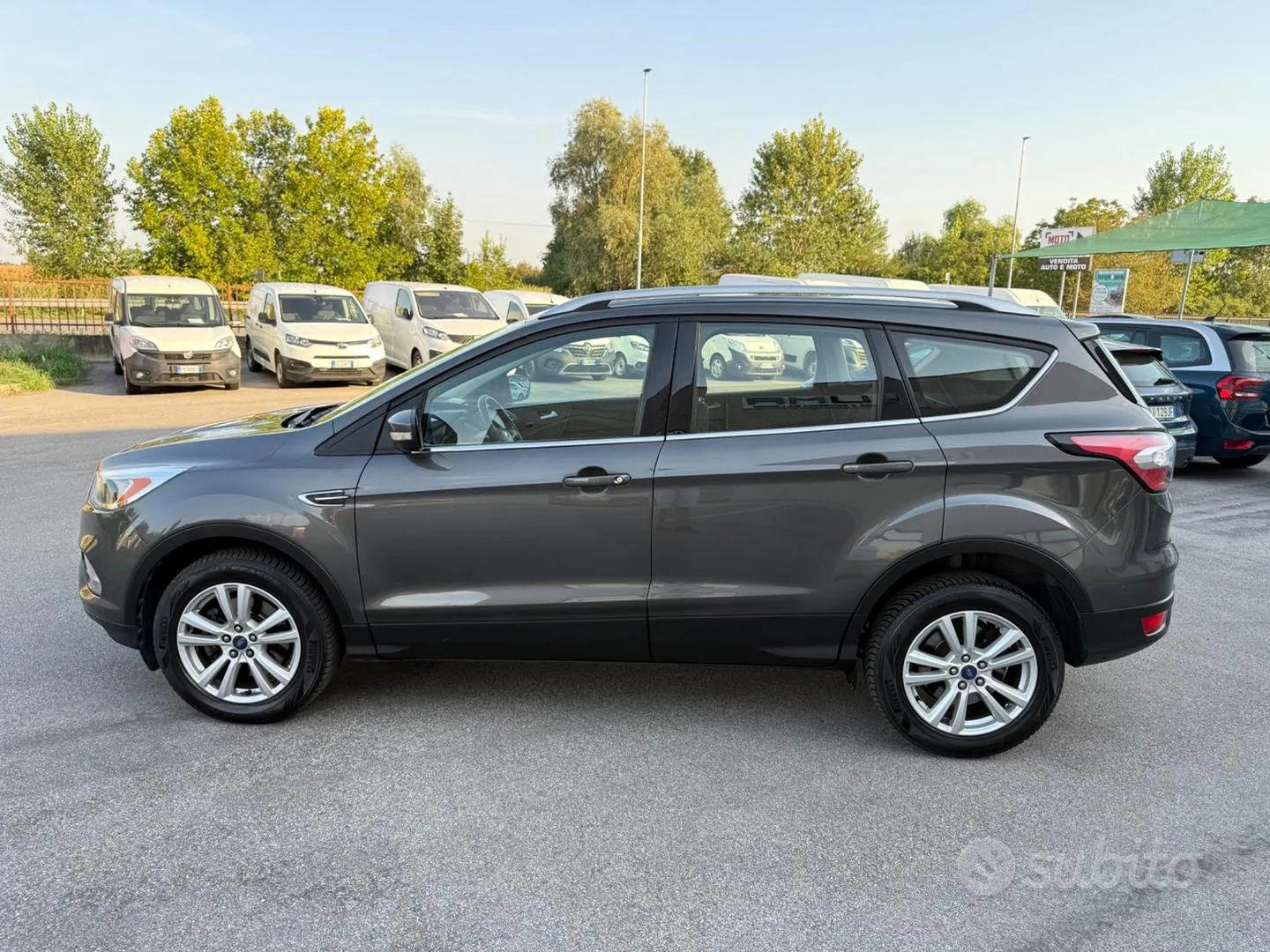 Ford Kuga 2017 photo 2