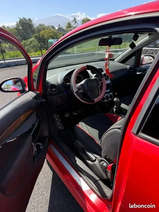 Opel Corsa 2010 photo 3