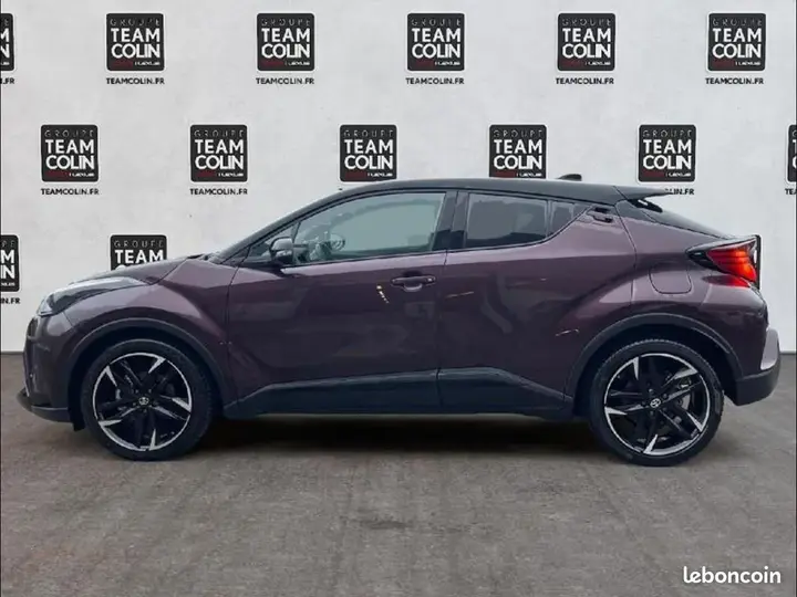 Toyota C-Hr 2022 photo 2