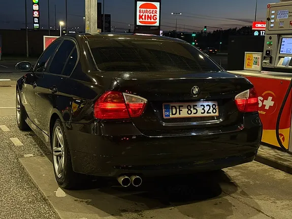 BMW 318I 2006 photo 5