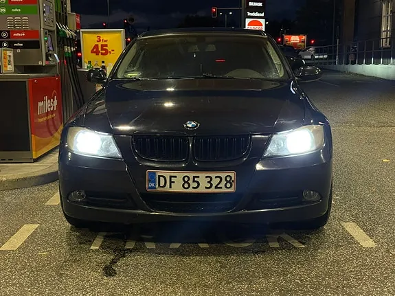BMW 318I 2006 photo 3