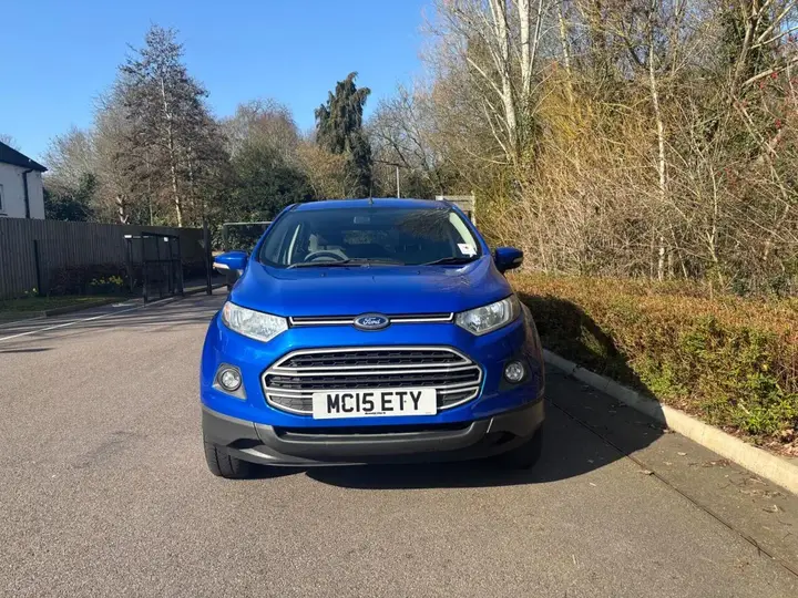 Ford Ecosport 2015 photo 2