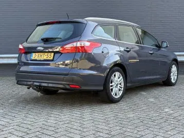 Ford Focus 2014 photo 2