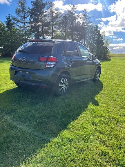 Citroen C3 2015 photo 3