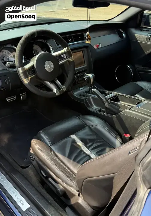 Ford Mustang 2012 photo 3