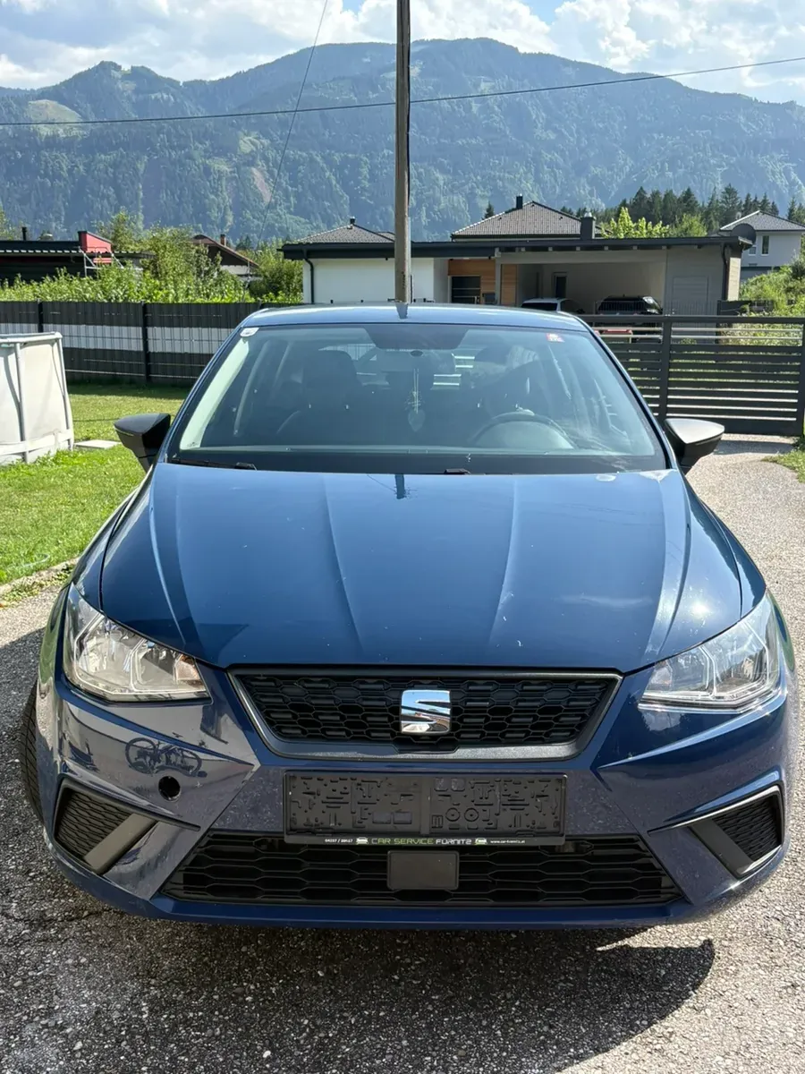 Seat Ibiza 2017 photo 2