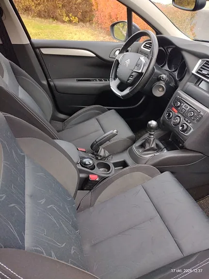 Citroen C4 2012 photo 4