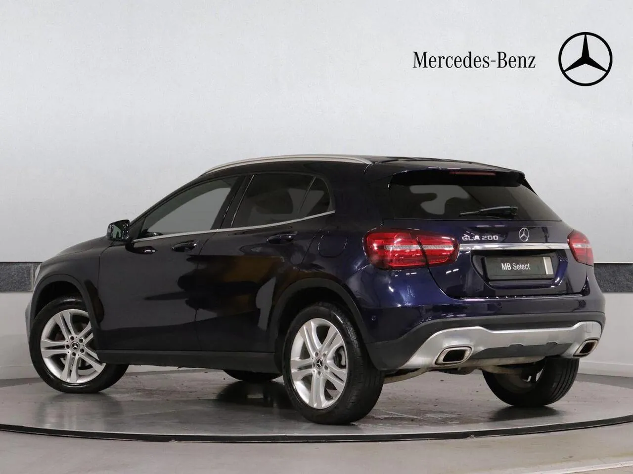 Mercedes-Benz Gla 2018 photo 2